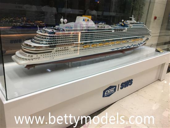 Sapphire Princess Cruise Ship Model
